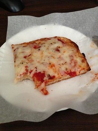 Slices Pizza by Tony